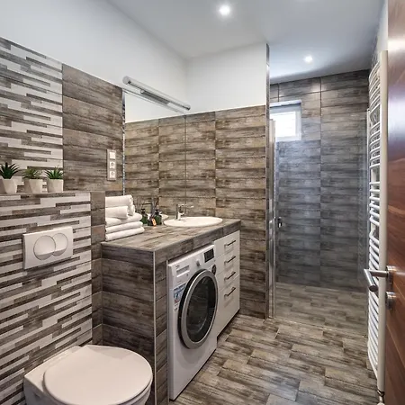 Apartamento Geri Imádnivaló Belvárosában Zalaegerszeg